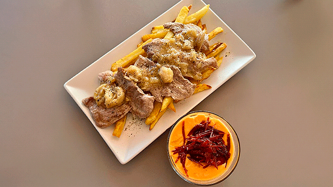 Cocina fusión canaria y sevillana para dos en el Aljarafe
