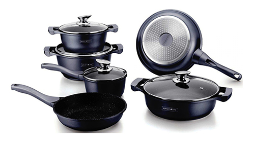 Bateria de cocina color negro